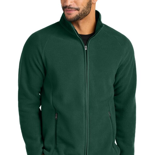 C Free ® Raglan Fleece Thumbnail